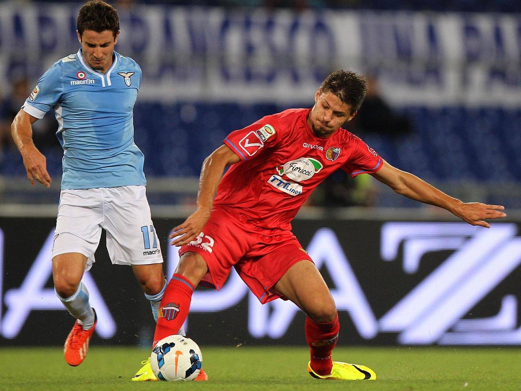 爱游戏官方登录入口-关于比利亚雷亚尔连胜告急，球队形势严峻的信息