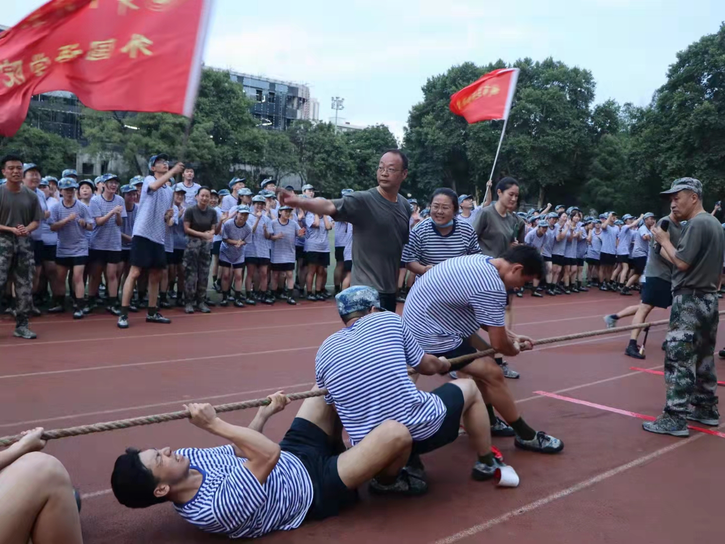 爱游戏新闻-美国队誓言卫冕,国际比赛中展现团结力量