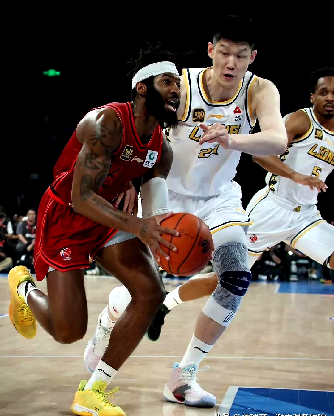 爱游戏电竞-广厦队关键时刻爆发,成功逆转取胜的简单介绍