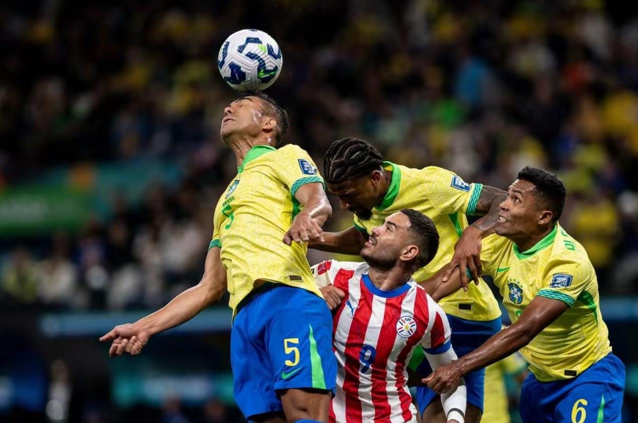 爱游戏网页版登录入口-南美精英对阵，球场上对决胜负难分