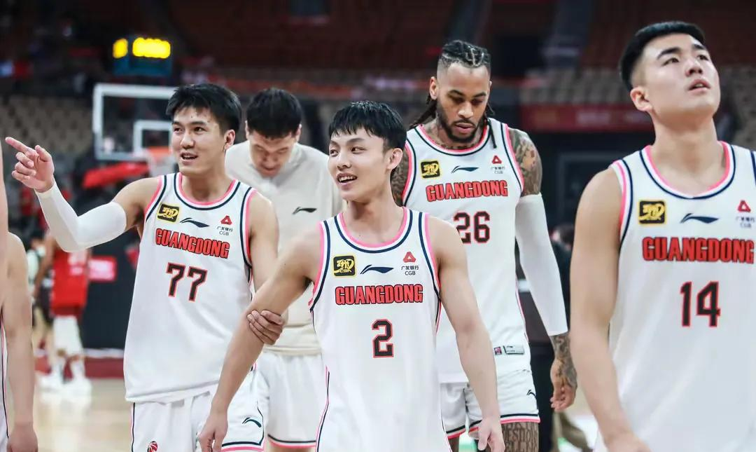 爱游戏链接-陕西男篮成功反超,实现逆袭