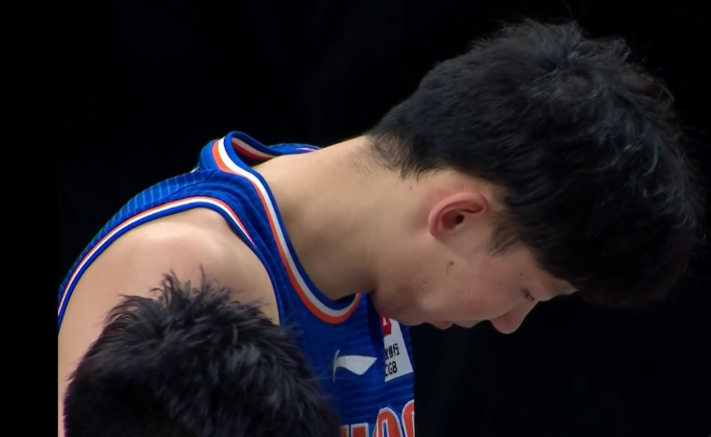 河北男篮遭遇惨败,反扑无力