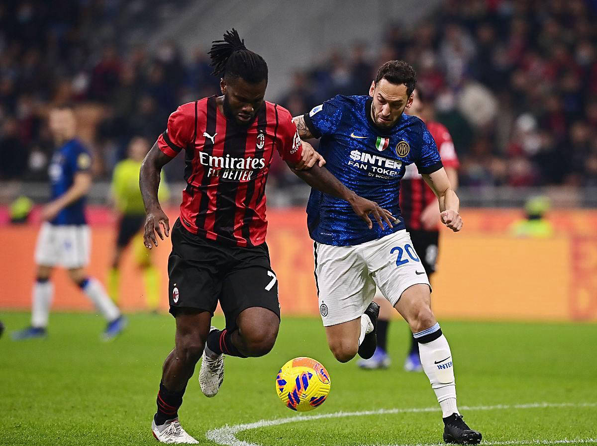 爱游戏平台-包含博洛尼亚主场大胜，士气大振提振保级信心的词条