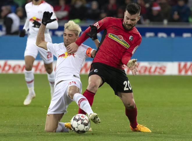 爱游戏平台-包含博洛尼亚主场大胜，士气大振提振保级信心的词条