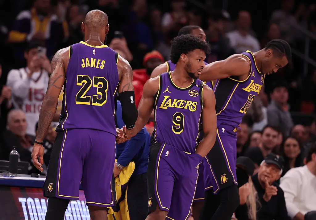 爱游戏地址-勇士力克湖人，取得五连胜