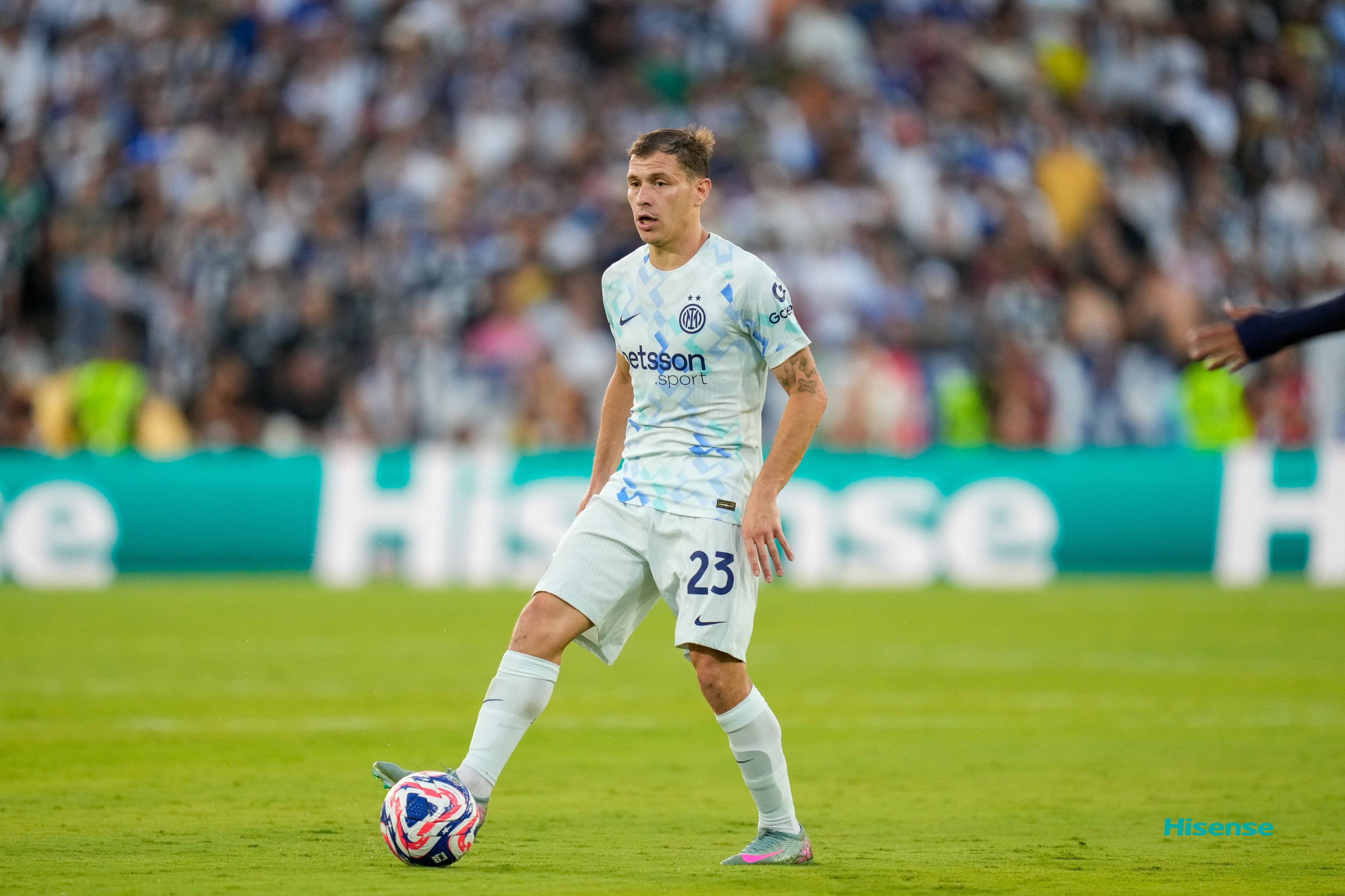 爱游戏官方登录入口-国米后卫关键解围,客场逼平强敌的简单介绍