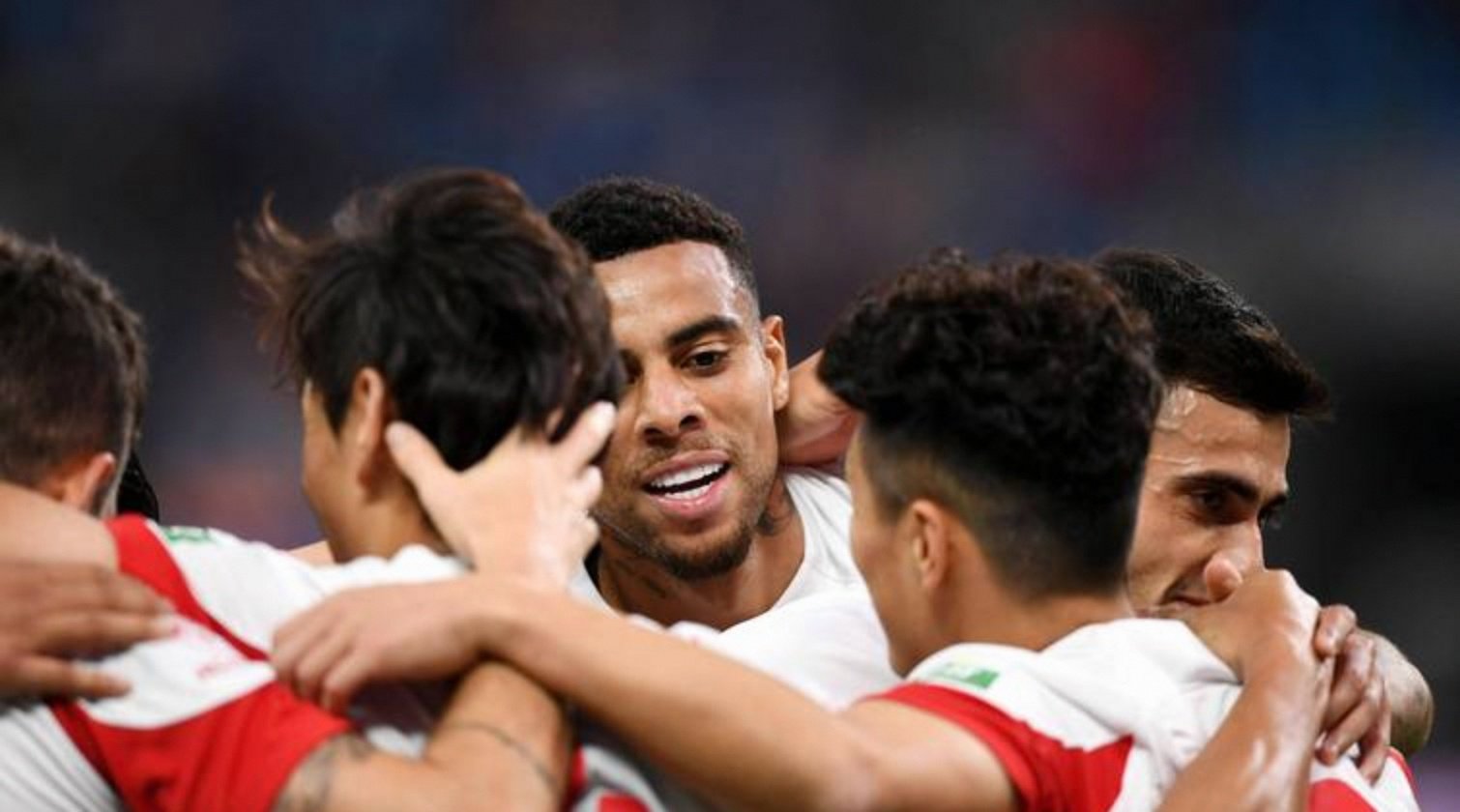 爱游戏官方入口-上海上港主场击败深圳市足球俱乐部，继续领跑积分榜的简单介绍